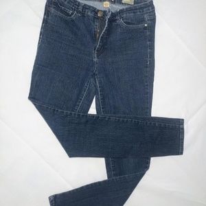 🌹🐇🐾🐸 American Vintage skinny jeans